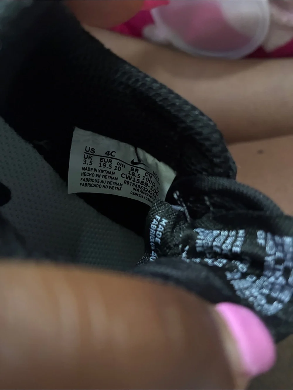 Nike Kids Black and White Low-Top Sneakers with Strap